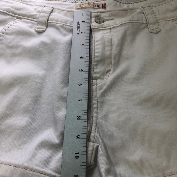 Levi’s 545 White 4” Shorts 12M - Picture 7 of 11